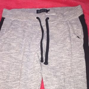AE Joggers